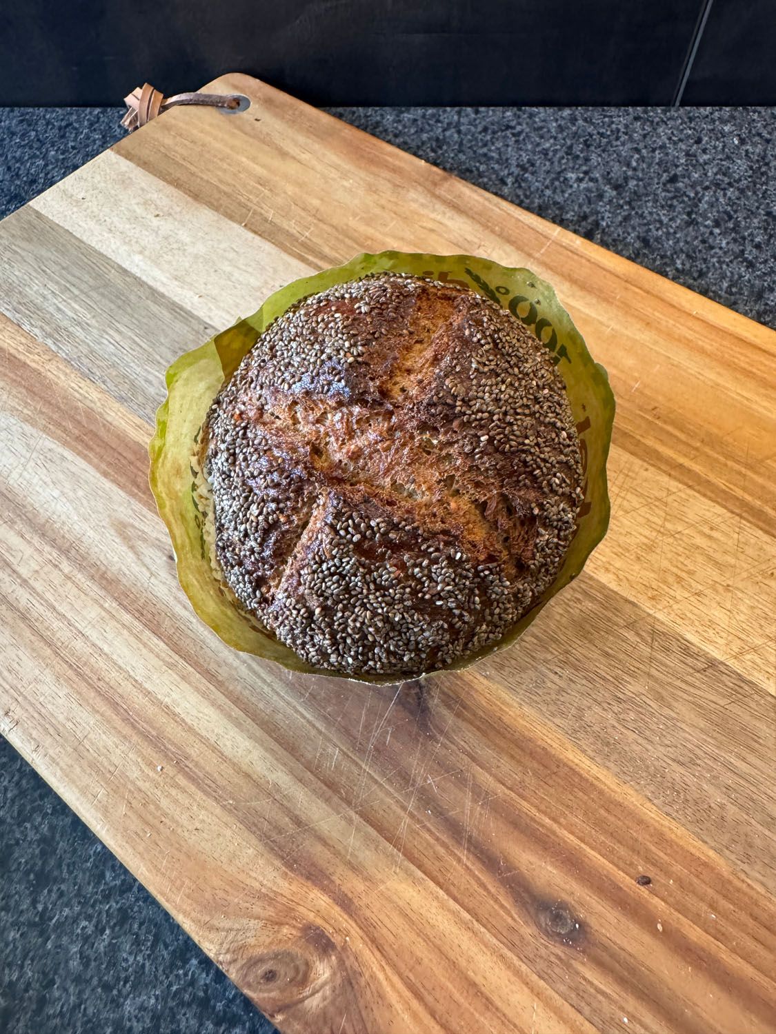 Cafe Café Endter Konditorei Bäckerei Brotkultur Tortenkunst Kaffee Kaffeespezialitäten Brot Mischbrot Weißbrot Zwiebelbrot Roggenbrot Vitalbrot Roggenvollkornbrot Dinkel-Chiabrot Holzofenbrot Hachelsteiner Hallenburger Pane Ructico